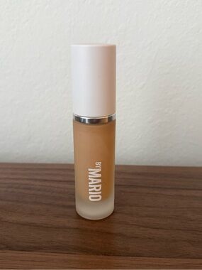 MAKEUP BY MARIO- Surreal Skin Natural Foundation SHADE 5N
